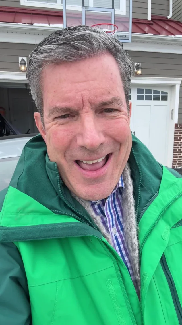 Happy Hour TONIGHT 5-8pm at Maggie’s on the Waterfront in NE Philly.  Voted Best Pub Restaurant in Philly.  Tonight we are helping Madalyn & Ava, Cousins Crushing Cancer with Raffle Baskets, 50-50 and lots of food and fun so bring the WHOLE FAMILY. See ya there. 

 @Maggie’s