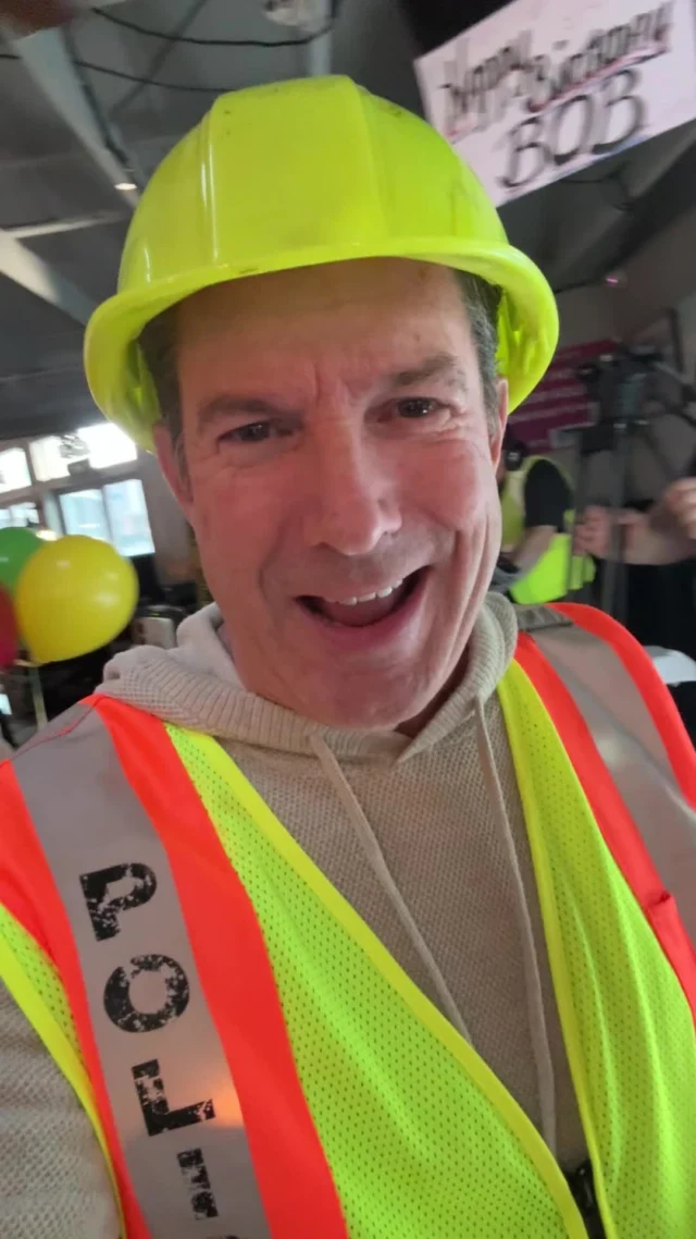 Bob The Builder.  YES WE CAN…Dance all night starting at 5pm at Oar House Pub in Sea Isle City.  Join me on the dance floor, listen LIVE on @Kool 98.3 or click on the Mixcloud link here
 ➡️ http://www.mixcloud.com/live/bobkellylive