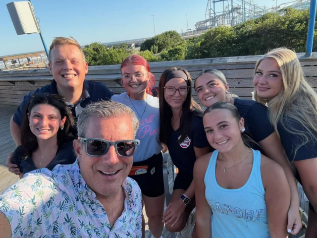 We’re LIVE from the Seaport Pier in North Wildwood for the No Shower Happy Hour!🚫🚿

Driving down to the shore after work? Tune in LIVE on Kool 98.3 or watch LIVE on Mixcloud: http://www.mixcloud.com/live/bobkellylive

They’ve got the BIGGEST deck on the island - plenty room for lots of dancin!🕺
