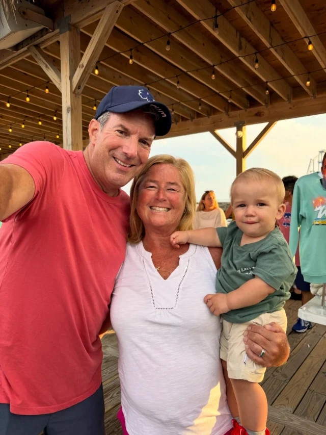 The hottest happy hour at the shore!🔥

Come on by this Friday to the Seaport Pier for a No Shower Happy Hour!🚫🚿 Bring the whole family down for the weekend to close off the summer! We kick things off at 5pm with DJ Gibby🎶

🎙️ We go LIVE on Kool 98.3 & Mixcloud - be sure to tune in if you can’t make it!

🧸 Please bring a new toy or pair of pajamas to benefit the kids at Shore Medical Center!