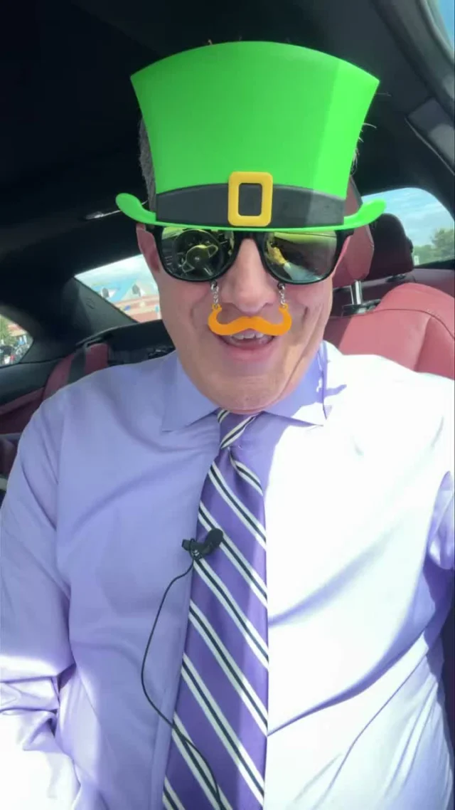 Hump Dayyyyy Happy Hour 5-8pm TONIGHT at The Fairview in Wikdwood.  Free Parking.  No Cover. Call Steve with Seaport Shuttle for a ride 609-602-4098 
Come early kitchen is open and so is the dance floor. 
Best Dressed Leprechaun Contest Tonight.  See ya there.