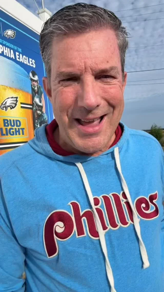 You don’t wanna miss out on the fun this Saturday!🪩

I’m gonna be there for Noon-4 PM with DJ Gibby!🎶 Come on out and get your Halloween decorations great food and order your holiday Thanksgiving dinner dinners👻🦃

🧸 A portion of the proceeds will benefits Kelly’s Kidz for the children at St. Christopher’s Hospital!